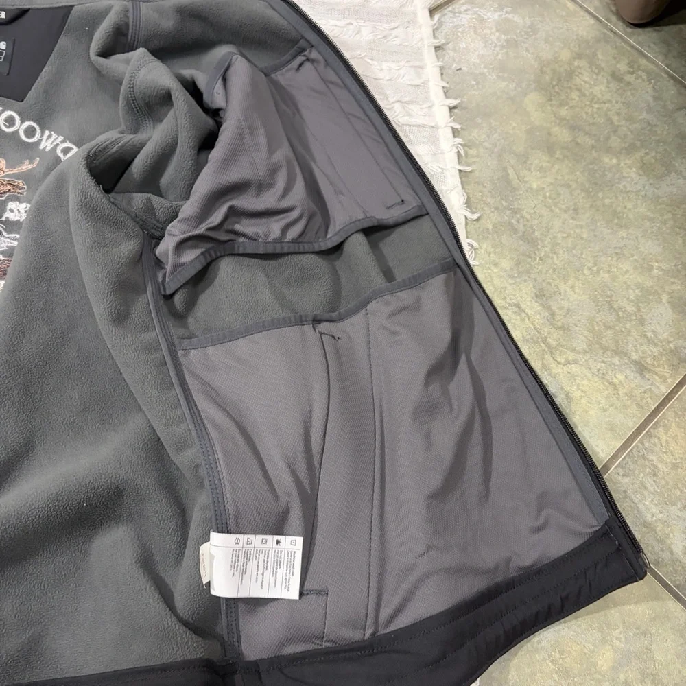 Carhartt Storm Defender Jacket Black Sz XL Rain Defender Embroider Logo Outdoor